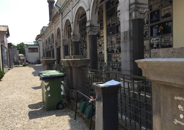 Le fontanelle del cimitero di Giubiano