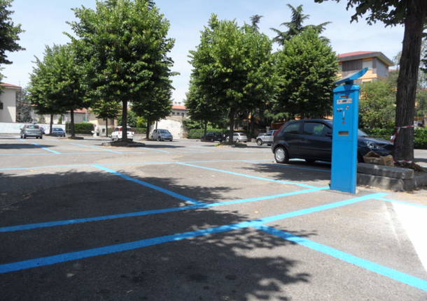 Saronno - parcheggio piazzale Saragat - ospedale saronno