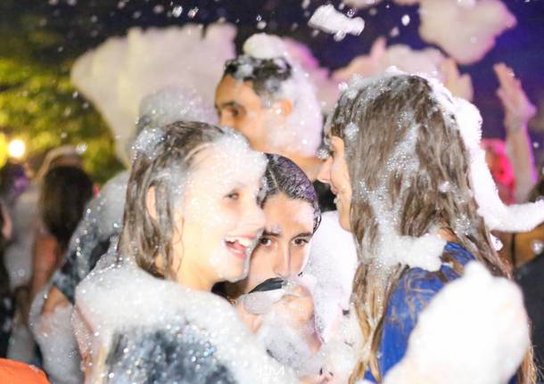 Schiuma party a Gavirate