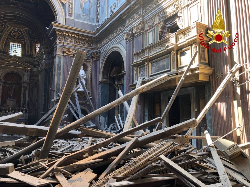 Il crollo nella chiesa di San Giuseppe dei Falegnami