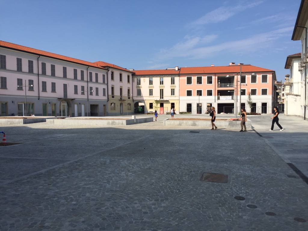 piazza vittorio emanuele II busto arsizio