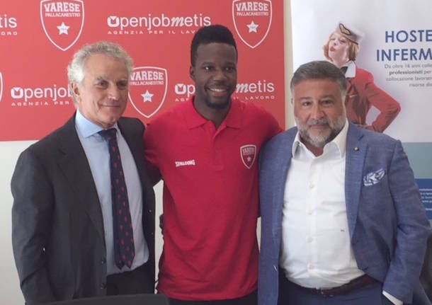 basket ronald moore pallacanestro varese marco vittorelli openjobmetis