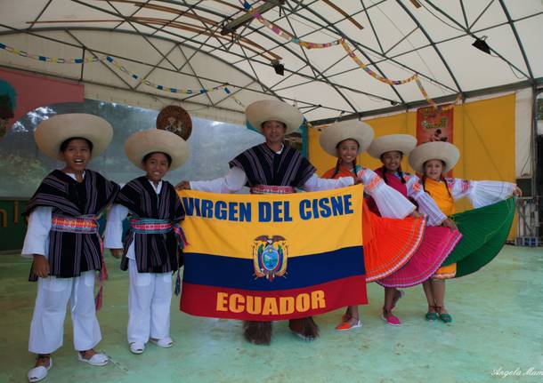 Gli Ecuadoriani in festa a Bedero Valcuvia
