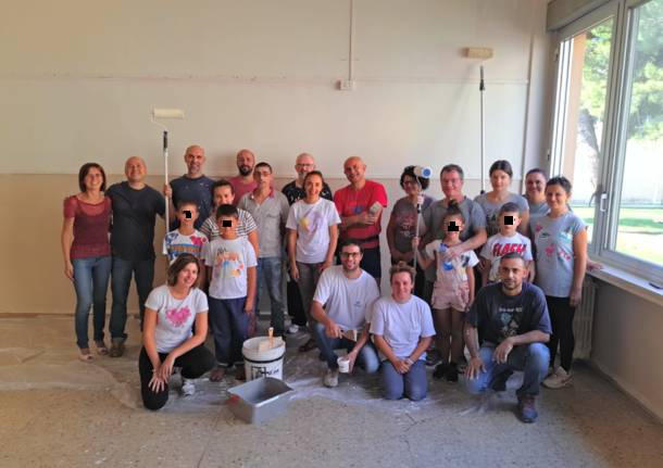 Genitori scuola De Amicis imbiancatura