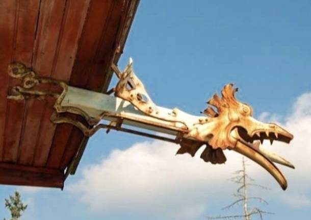 I “tesori” del Grand Hotel Campo dei Fiori in vendita