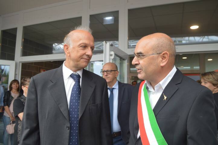 Inaugurazione nuova scuola di via dei boschi Nerviano ministro Bussetti  4 