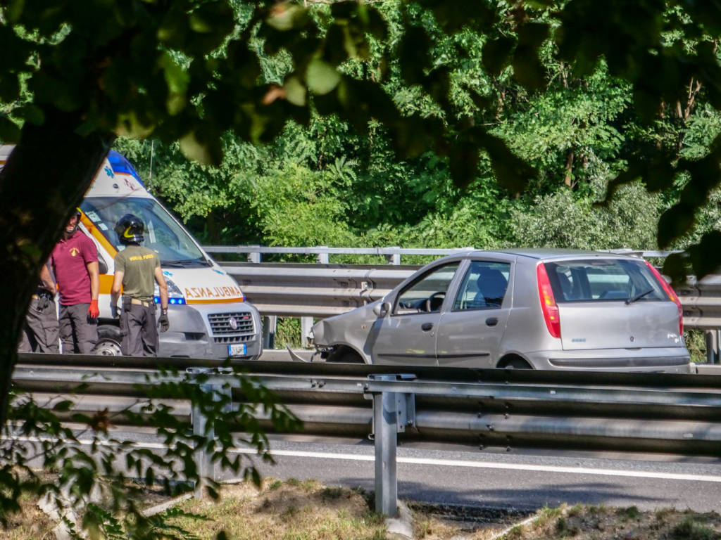 incidente castronno autostrada