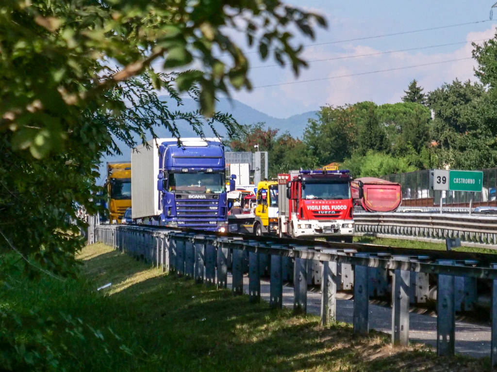 incidente castronno autostrada
