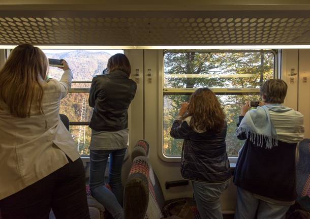 La Vigezzina in autunno e il "Treno del foliage"