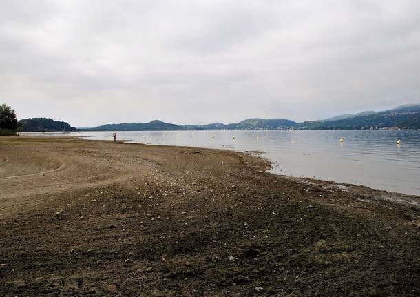 Monvalle - Lago Maggiore in secca