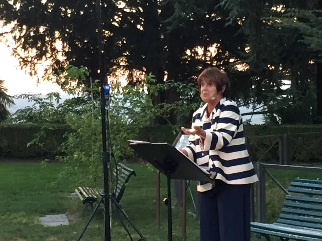 Nature Urbane, Lella Costa legge Stevenson a villa Mirabello 