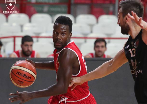 ronald moore basket pallacanestro varese