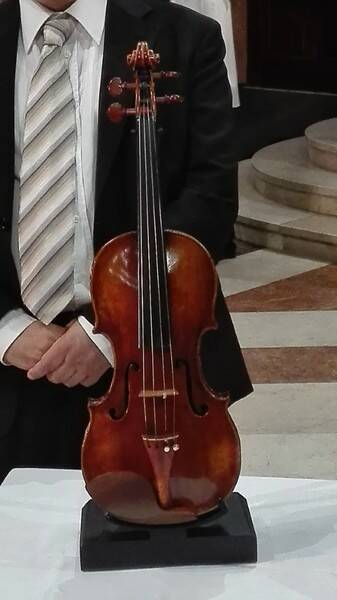 STRADIVARI