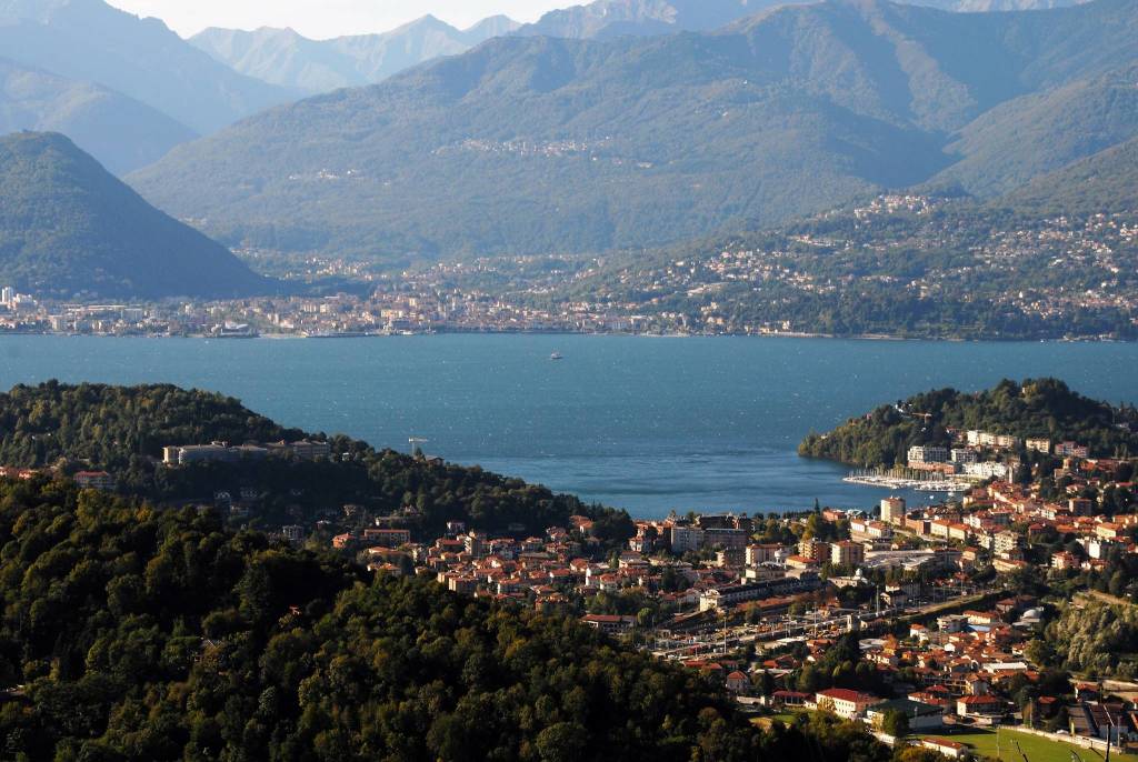 Uno sguardo dal Monte Picuzz 