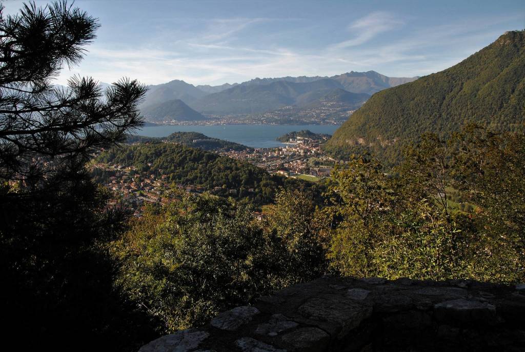 Uno sguardo dal Monte Picuzz 