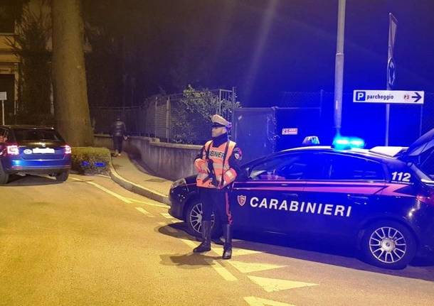 carabinieri laveno mombello