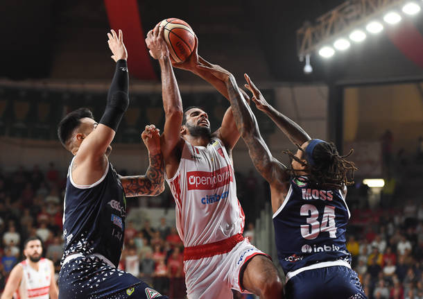 Openjobmetis Varese - Germani Brescia 81-80