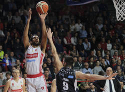 Openjobmetis Varese - Dolomiti En. Trento 93-85