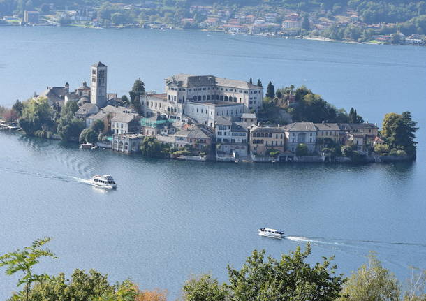 Il Sacro Monte di Orta con i colori dell\'autunno