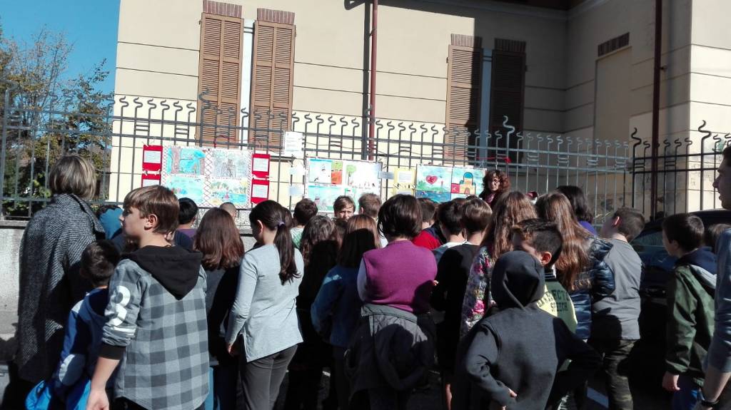 Festa della biblioteca alla scuola di Sumirago