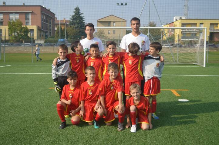 Inaugurazione campo erba sintetica Pertini Canegrate  32 