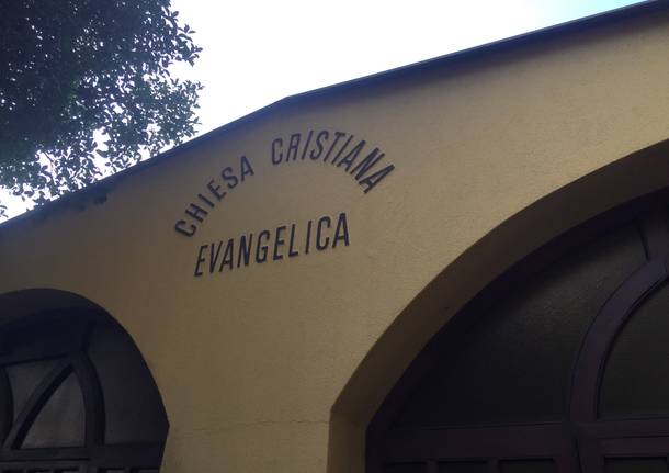 Incendio alla chiesa evangelica 