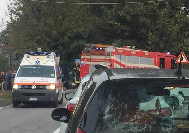 incidente vergiate sp17