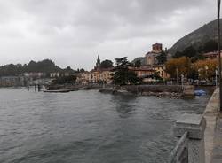 Laveno Mombello sotto la pioggia, Lago Maggiore 