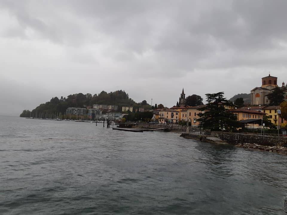 Laveno Mombello sotto la pioggia, Lago Maggiore 