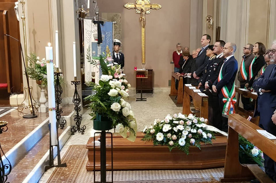 Luvinate - I funerali dell'ex sindaco Binda