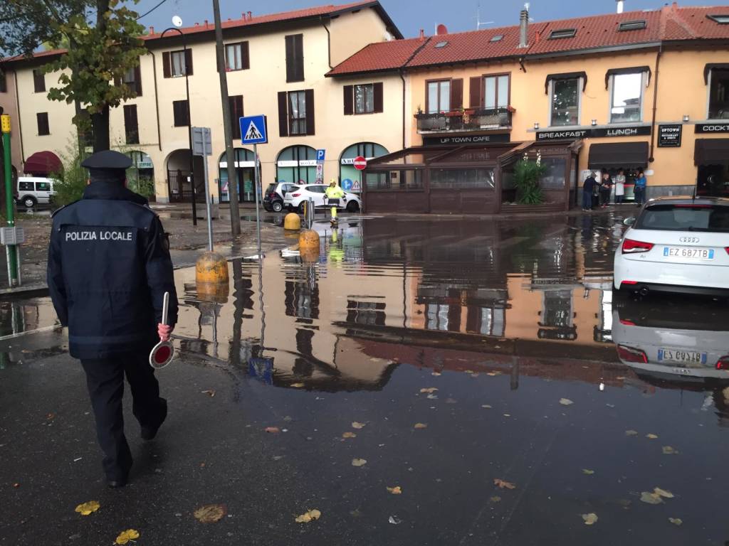 Maltempo, strade e fiumi a Castellanza 