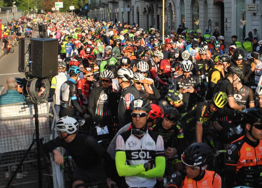 partenza gran fondo tre valli 2018