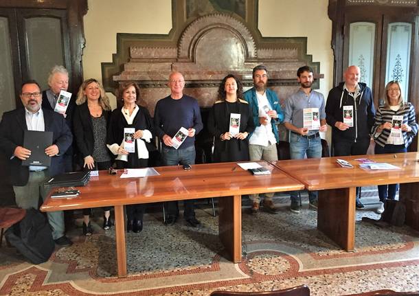 presentazione stagione 2018 teatri busto arsizio