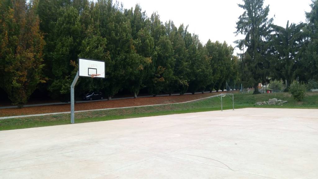 Rinnovati tre campetti sportivi a Varese