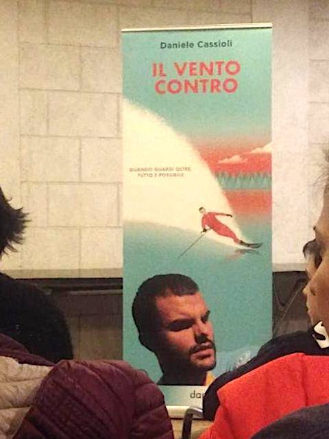 Daniele Cassioli presenta \"Il Vento Contro\"