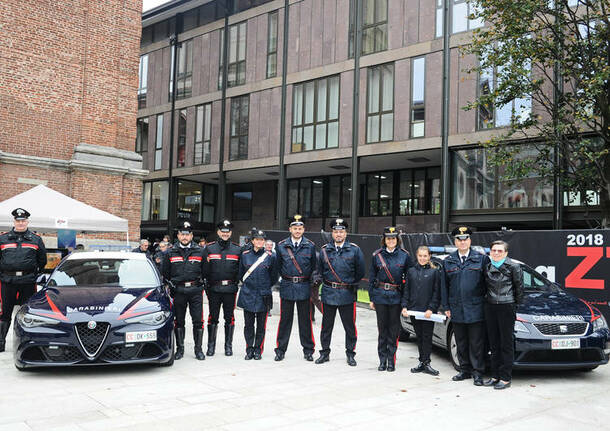 Piazza S.Magno Benedizione auto Carabinieri