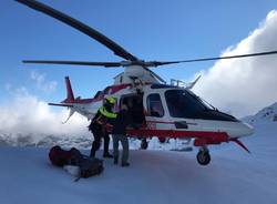 elicottero vigili del fuoco salvataggio montagna