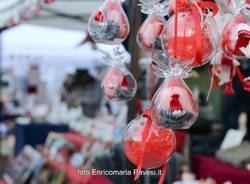 In tantissimi per il mercatino di Natale a Galliate Lombardo 