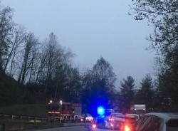 incidente fuori strada cocquio
