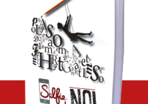 libro selfie di noi