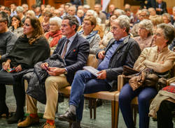 roberto Maroni presenta rito ambrosiano