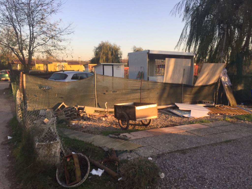 Sgombero del campo sinti, la seconda giornata