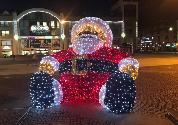 Varese Xmas Village, le luci in anteprima