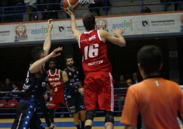 Basket: Latina – Axpo Legnano