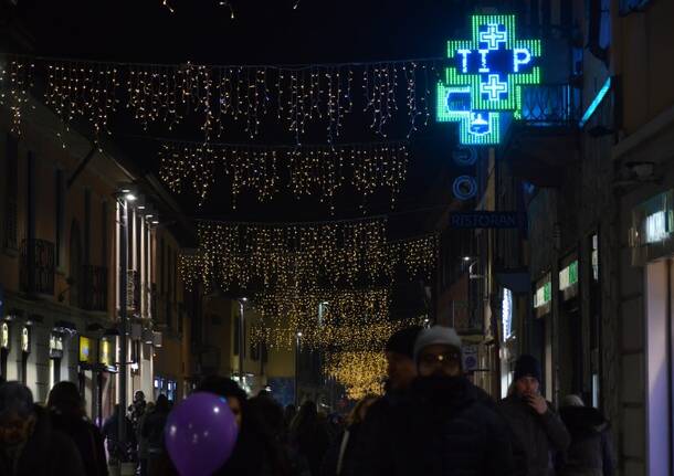 Accensione albero Natale Rho