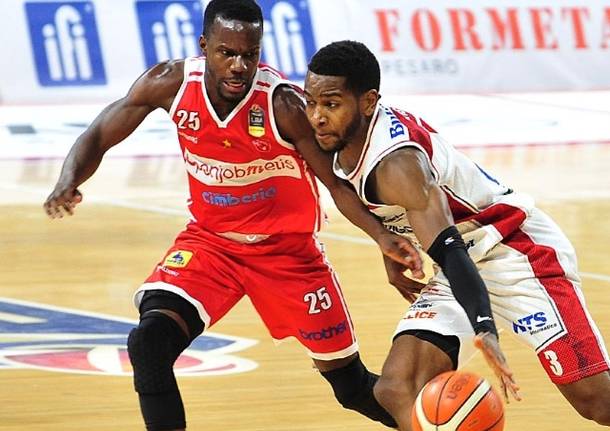 basket pallacanestro openjobmetis varese ronald moore