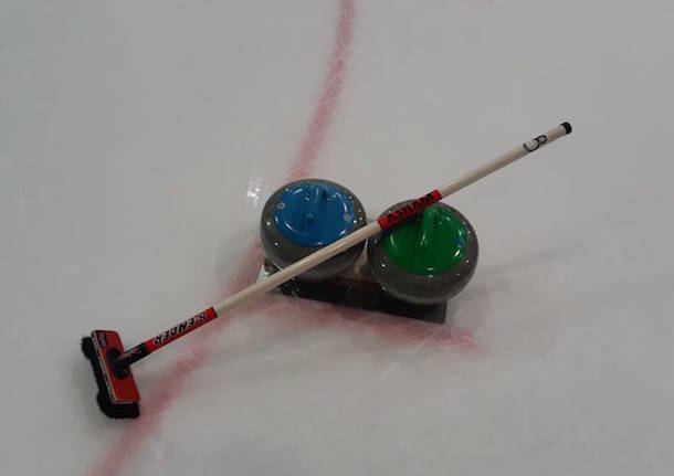 Curling al palaghiaccio di Varese