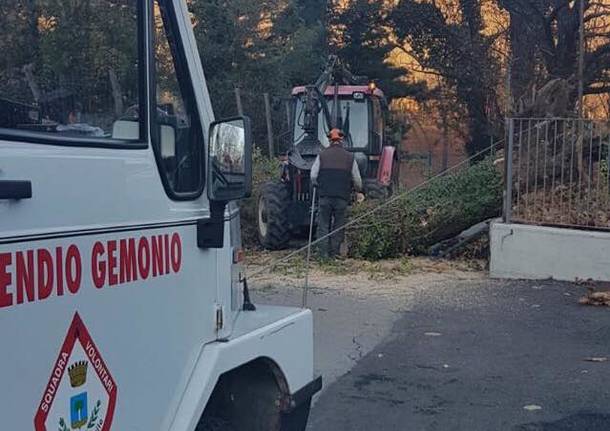 protezione civile al lavoro a Gemonio