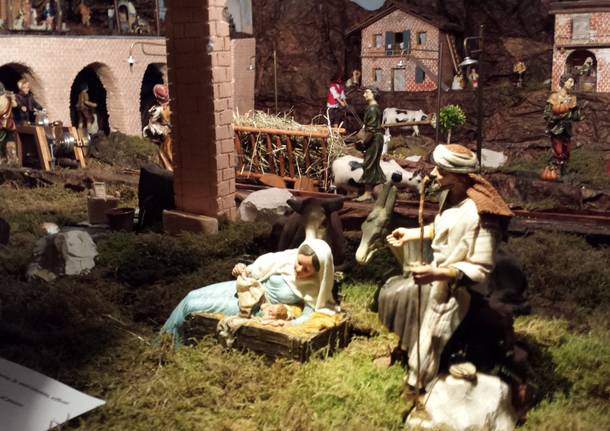 Presepe tematico tradizionale in movimento