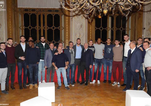 cena di natale pallacanestro varese 2018